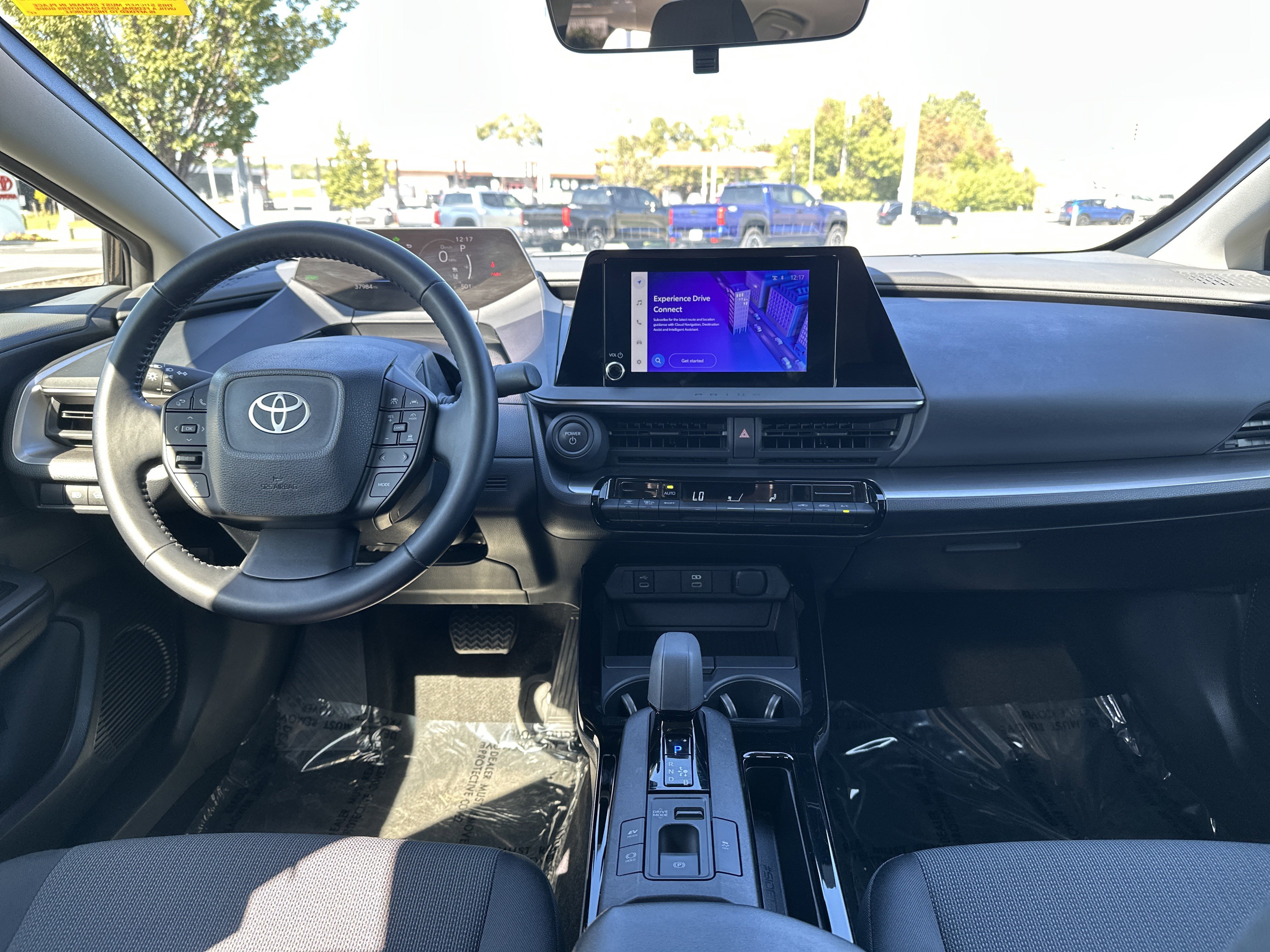 Used 2024 Toyota Prius LE image 28