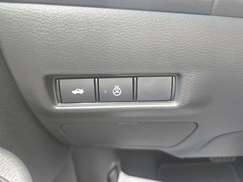 New 2026 Nissan Sentra SV w/ SV Convenience Package FWD image 11