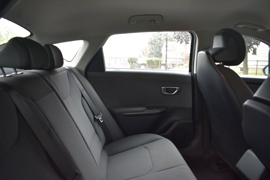 Used 2025 Kia K4 FWD image 24