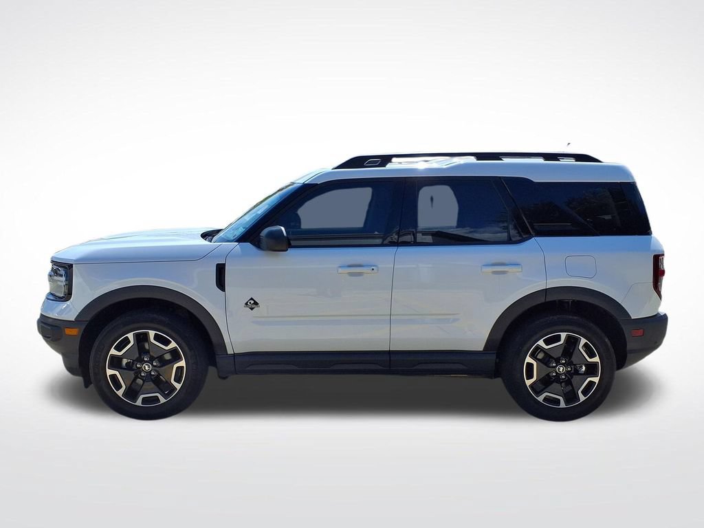 Used 2023 Ford Bronco Sport Outer Banks w/ Tech Package AWD/4WD image 11