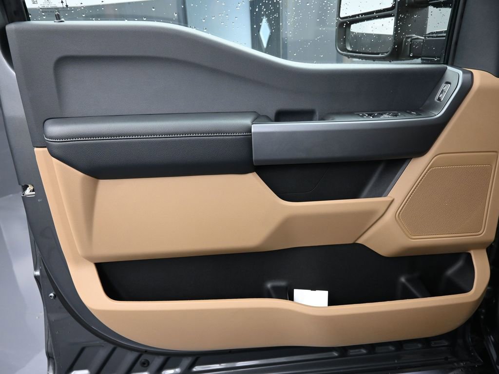 New 2025 Ford F350 XLT image 20