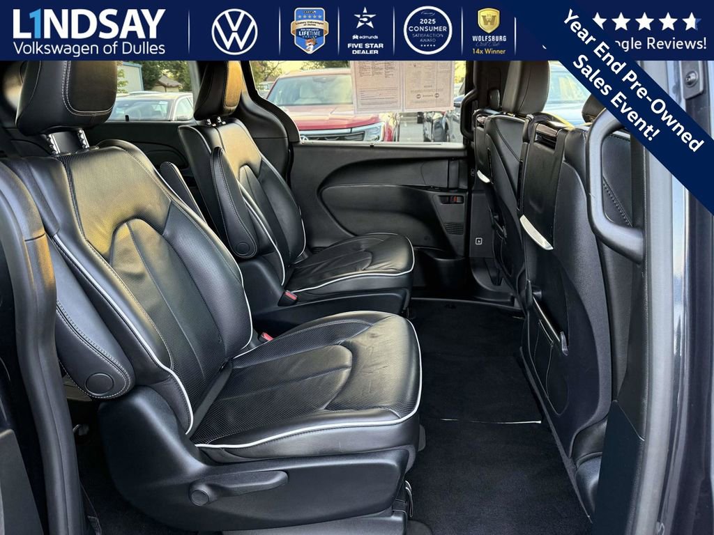 Used 2019 Chrysler Pacifica Limited w/ Advanced Safetytec Group image 13