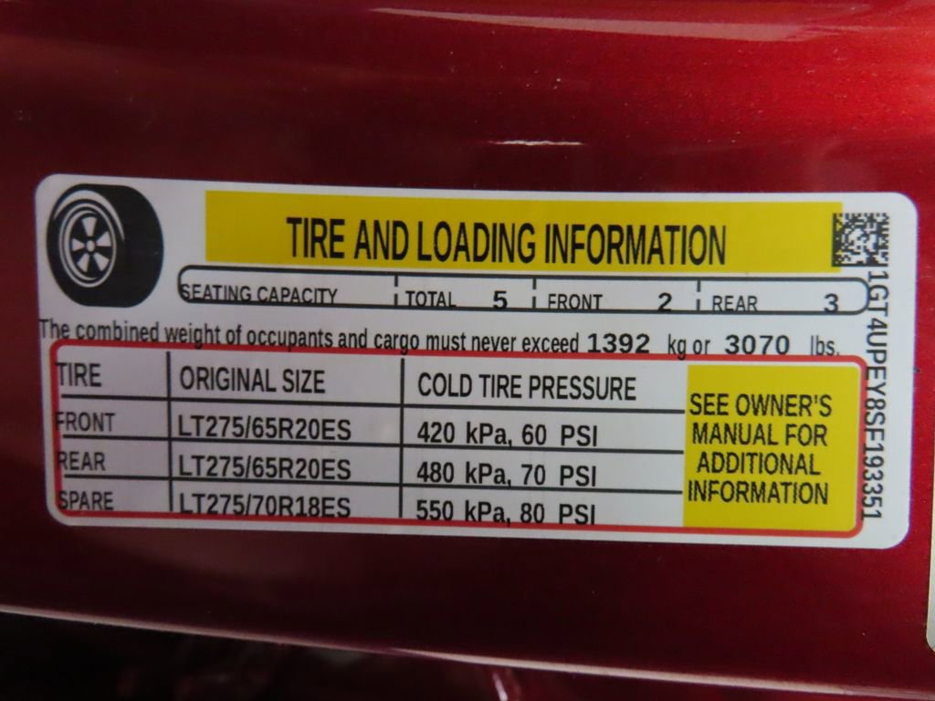 Used 2025 GMC Sierra 2500 AT4 w/ Technology Package AWD/4WD image 89