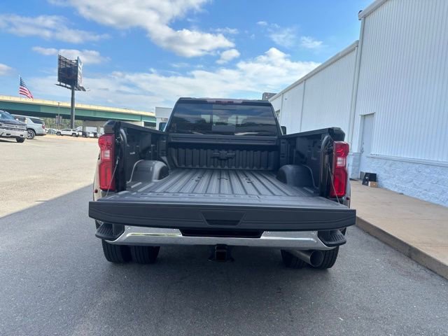 New 2026 Chevrolet Silverado 3500 LTZ w/ LTZ Plus Package image 17