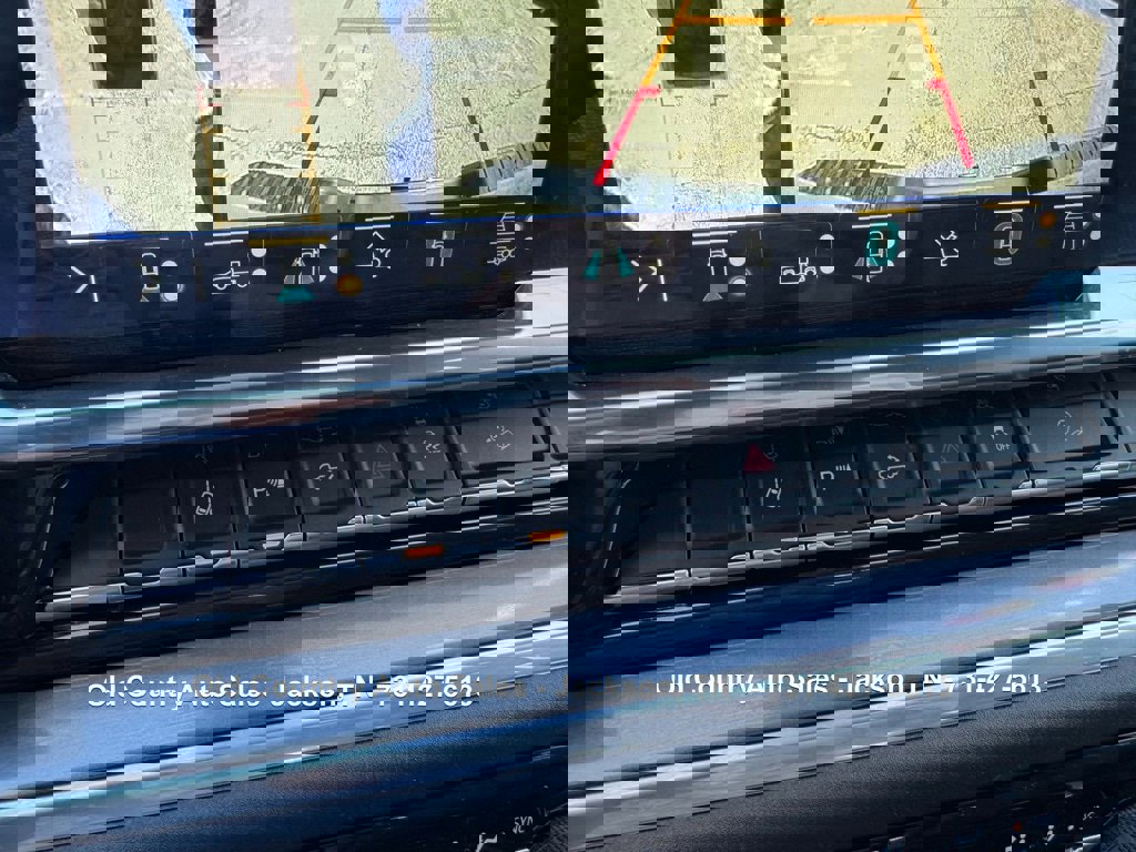 Used 2025 Chevrolet Silverado 2500 High Country w/ Midnight Edition image 88