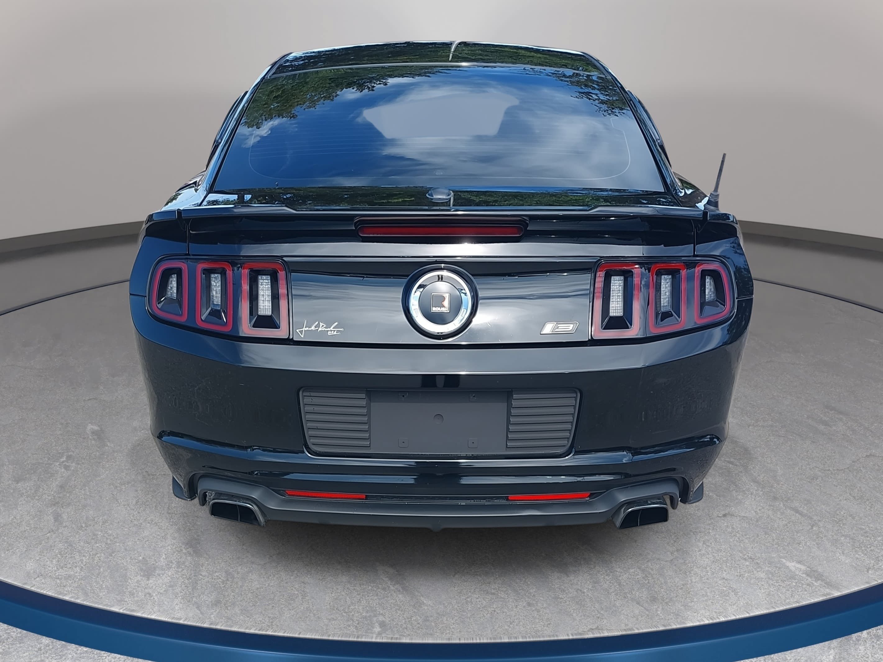 Used 2014 Ford Mustang GT Premium w/ GT Track Package RWD image 6