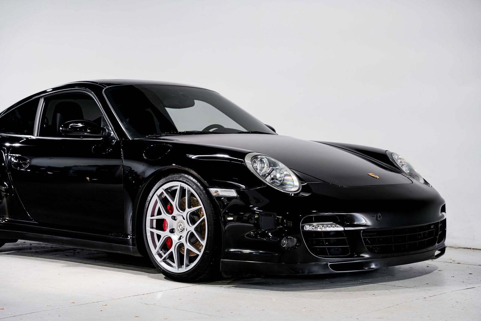 Used 2007 Porsche 911 Turbo AWD/4WD image 40