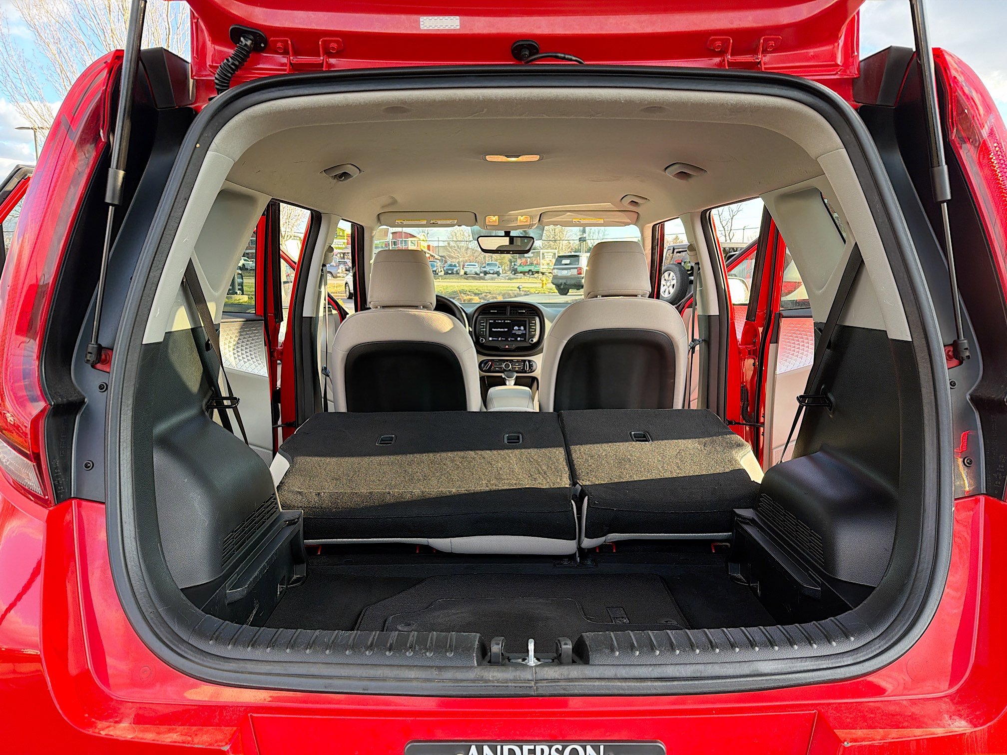 Used 2022 Kia Soul LX image 7