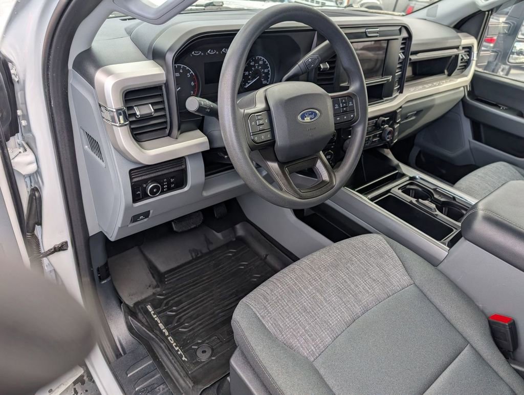 Certified 2025 Ford F350 XLT image 19