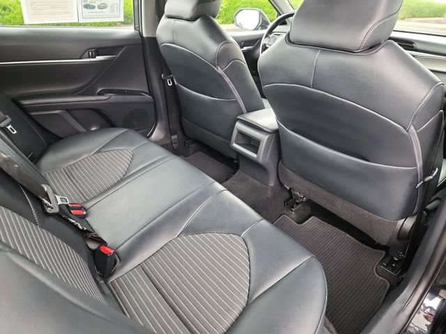 Used 2019 Toyota Camry SE w/ Carpet Mat Package FWD image 26