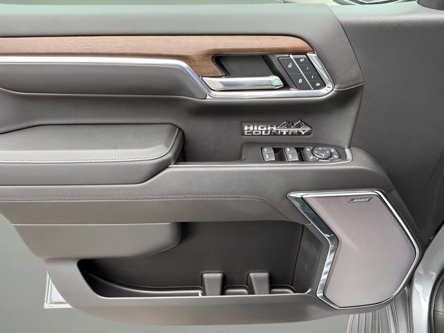 Used 2024 Chevrolet Silverado 1500 High Country image 12
