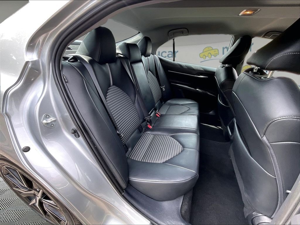 Used 2024 Toyota Camry SE FWD image 18