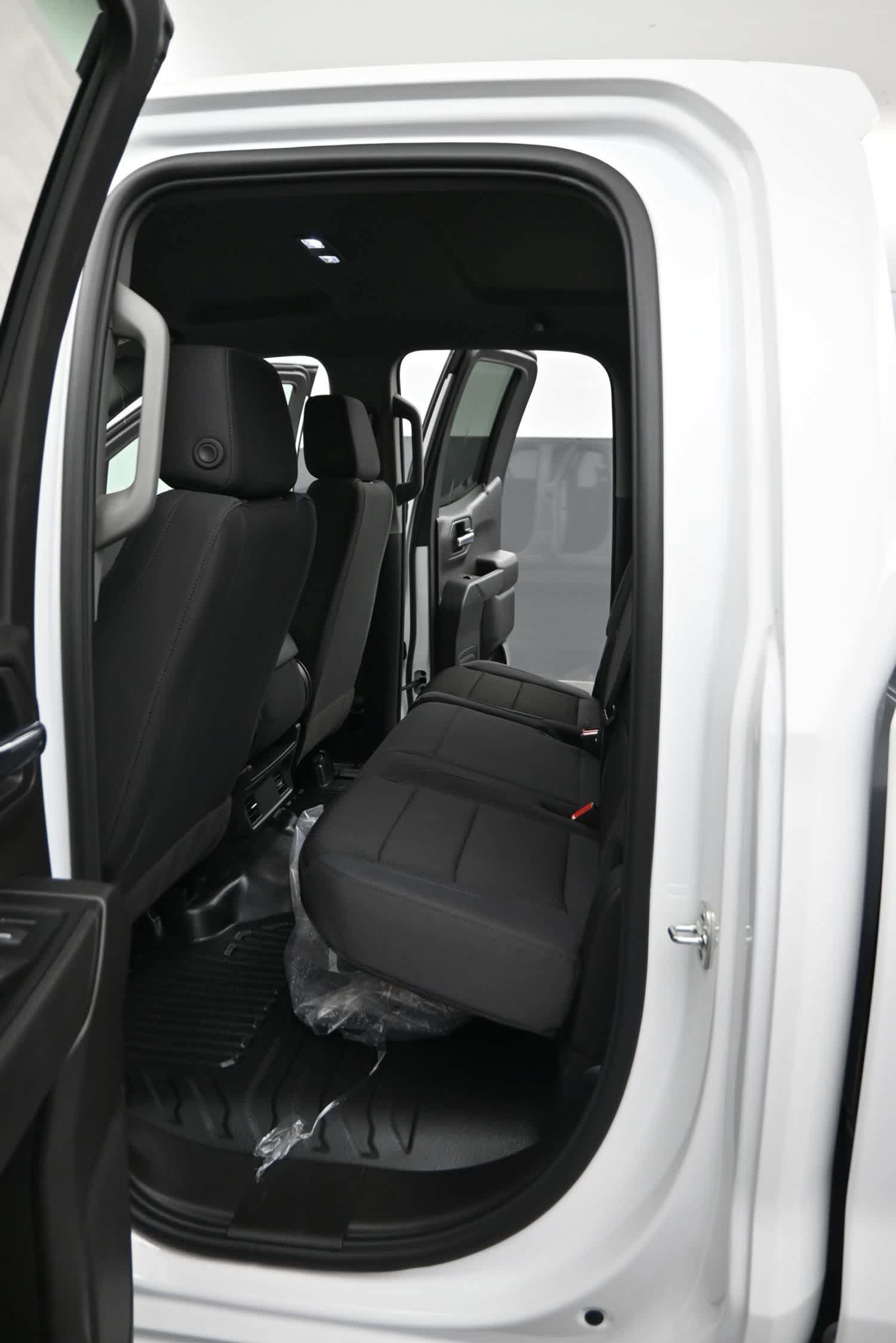 New 2026 GMC Sierra 1500 Pro w/ Pro Value Package AWD/4WD image 15
