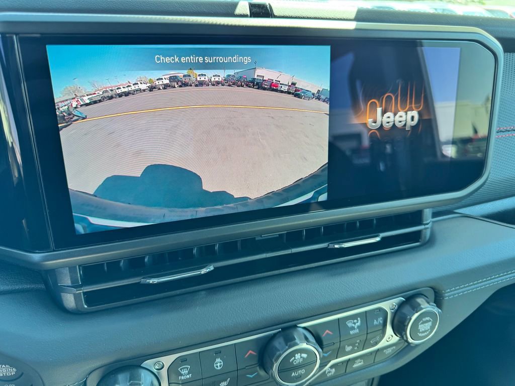 New 2026 Jeep Wrangler Unlimited Rubicon AWD/4WD image 26