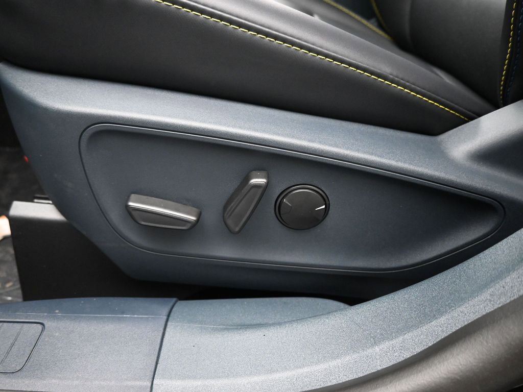 New 2026 Ford Maverick Lobo AWD/4WD image 10