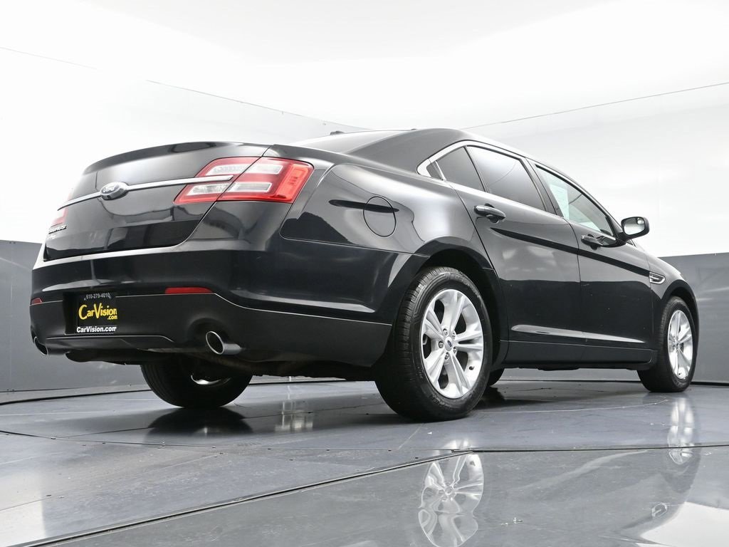 Used 2016 Ford Taurus SE image 48