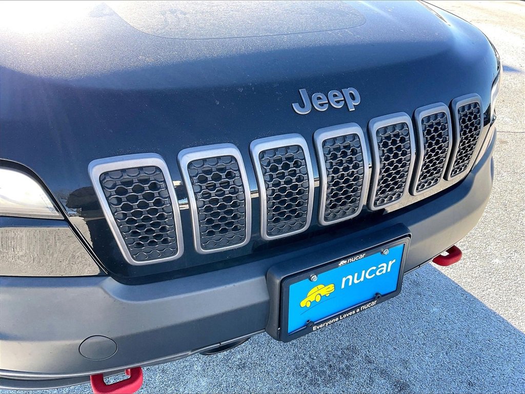 Used 2022 Jeep Cherokee Trailhawk w/ Premium Leather Package image 28