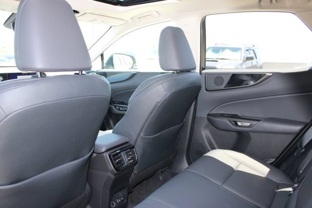 Certified 2025 Lexus NX 250 FWD image 9