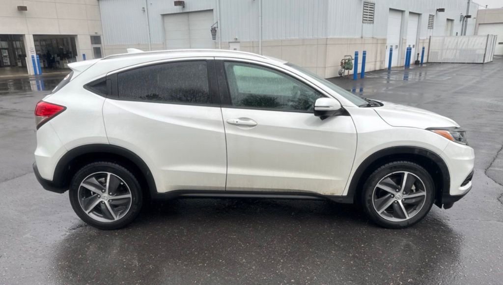 Used 2022 Honda HR-V EX image 4