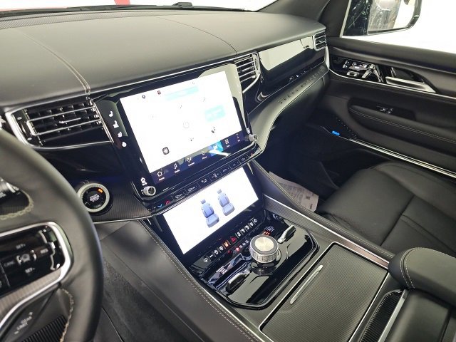 New 2026 Jeep Grand Wagoneer L Summit w/ Premium Group III image 26