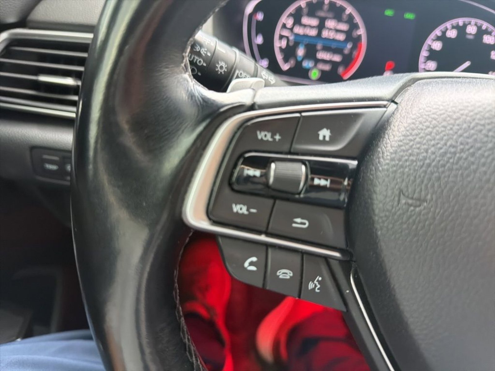 Used 2020 Honda Accord Sport image 16