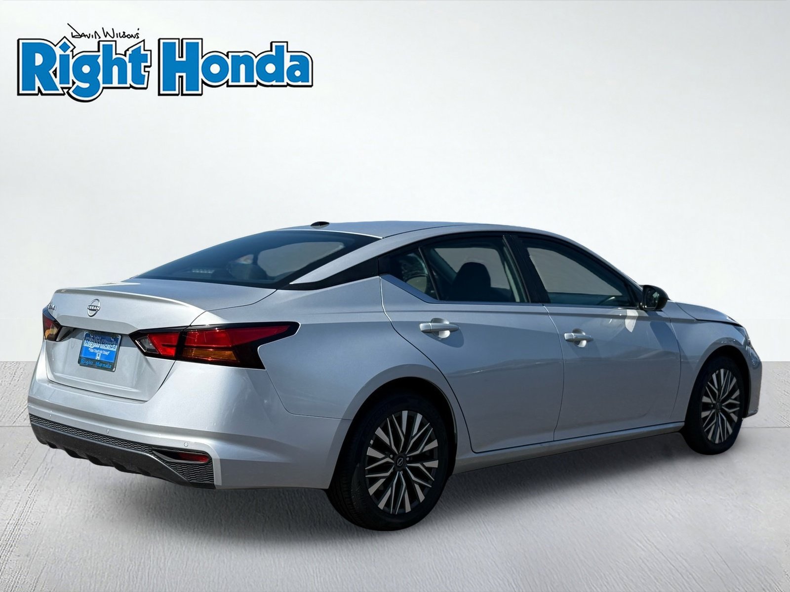 Used 2026 Nissan Altima 2.5 SV FWD image 8