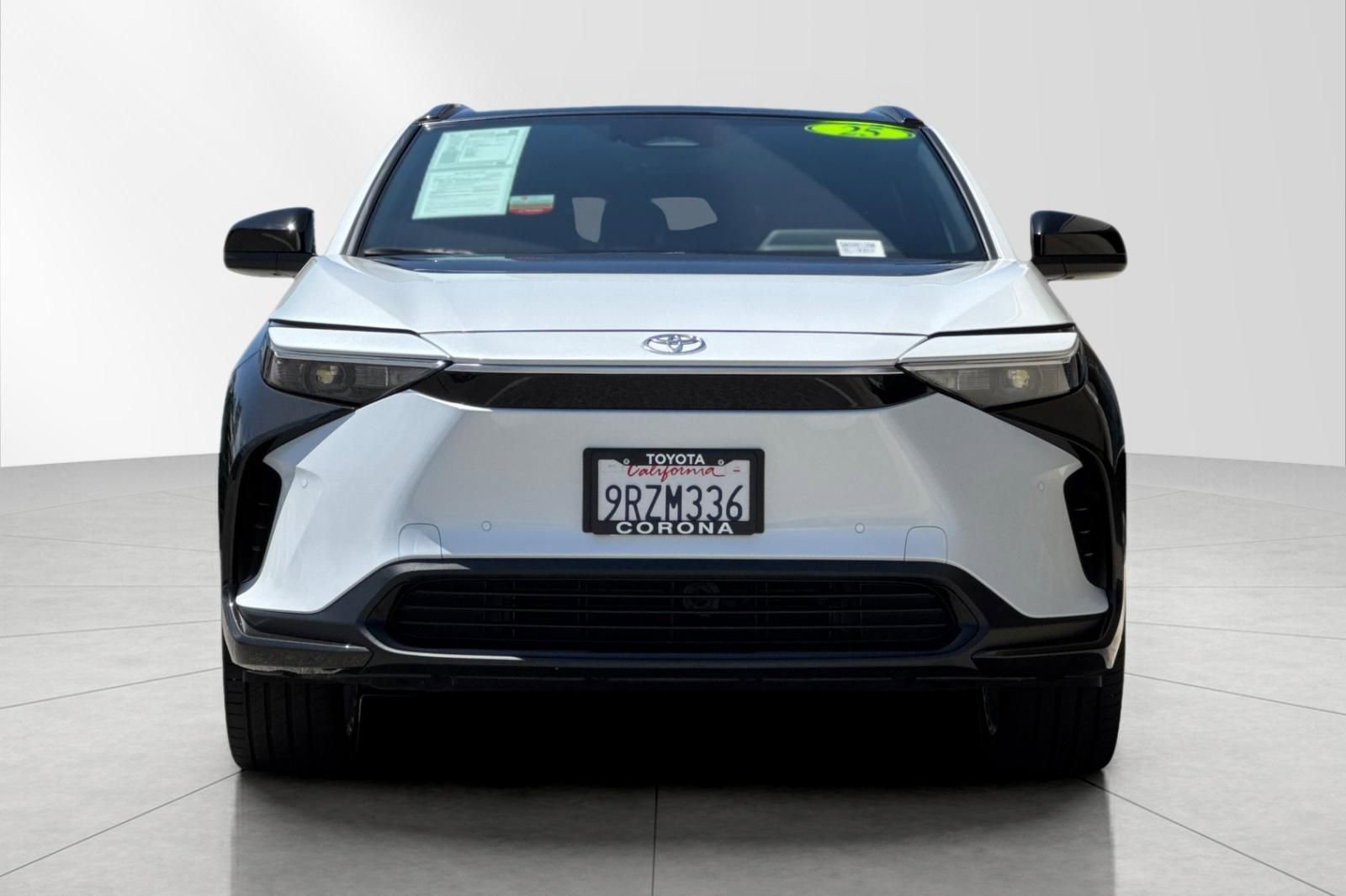 Used 2025 Toyota bZ4X AWD w/ Weather Package image 9