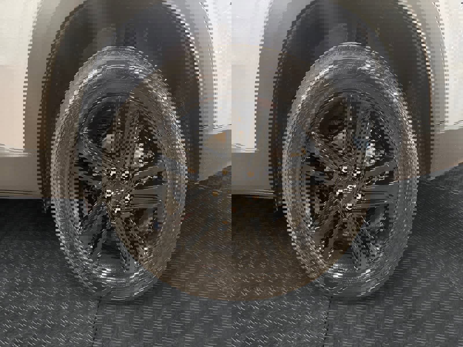 Used 2024 Chevrolet Trax ACTIV w/ Sunroof Package image 15