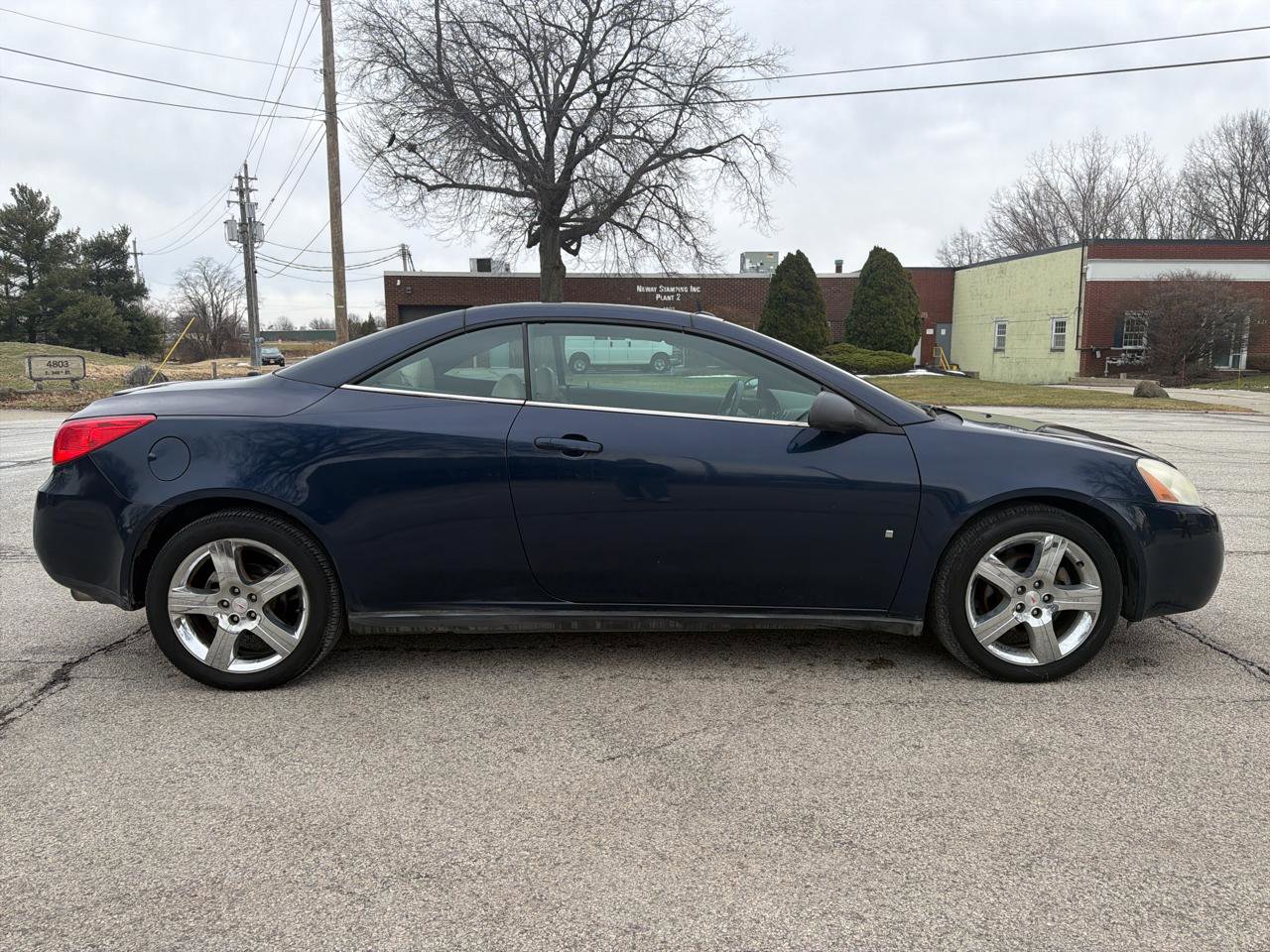 Used 2008 Pontiac G6 GT w/ Sport Package image 4