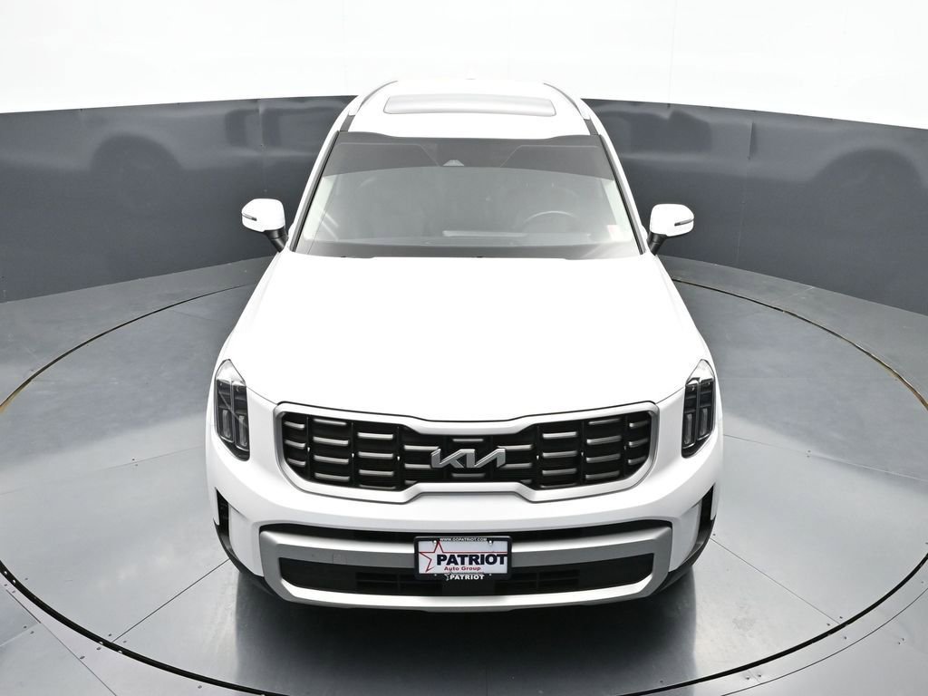 Used 2025 Kia Telluride S image 40