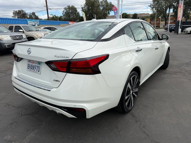 Used 2019 Nissan Altima 2.5 Platinum AWD/4WD image 11