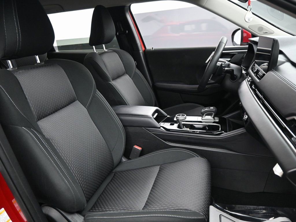 Used 2025 Mitsubishi Outlander ES image 32