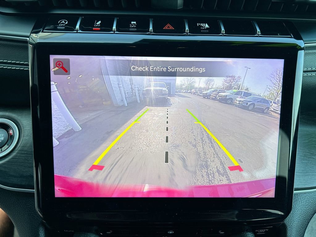 Used 2021 Jeep Grand Cherokee L Limited AWD/4WD image 20