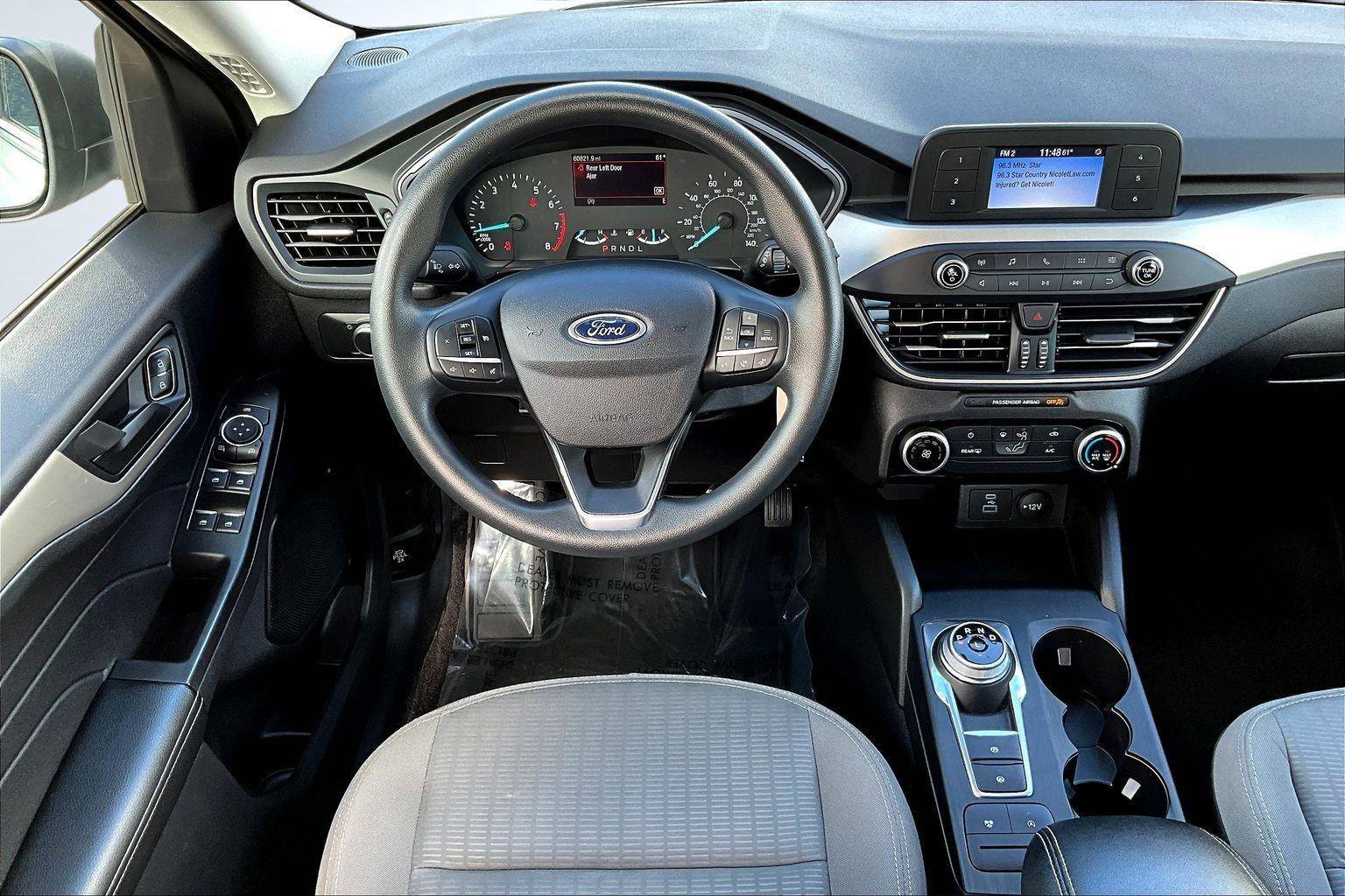 Used 2022 Ford Escape S image 5