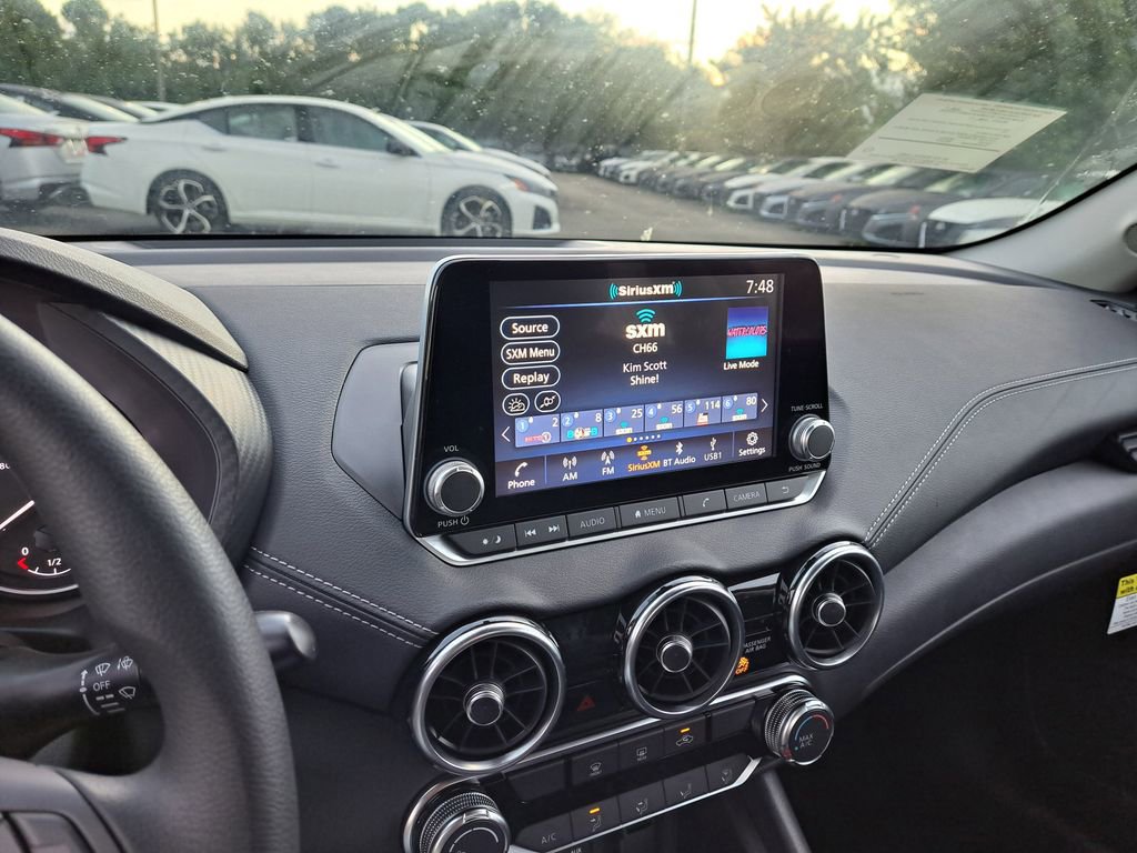 New 2025 Nissan Sentra SV image 7