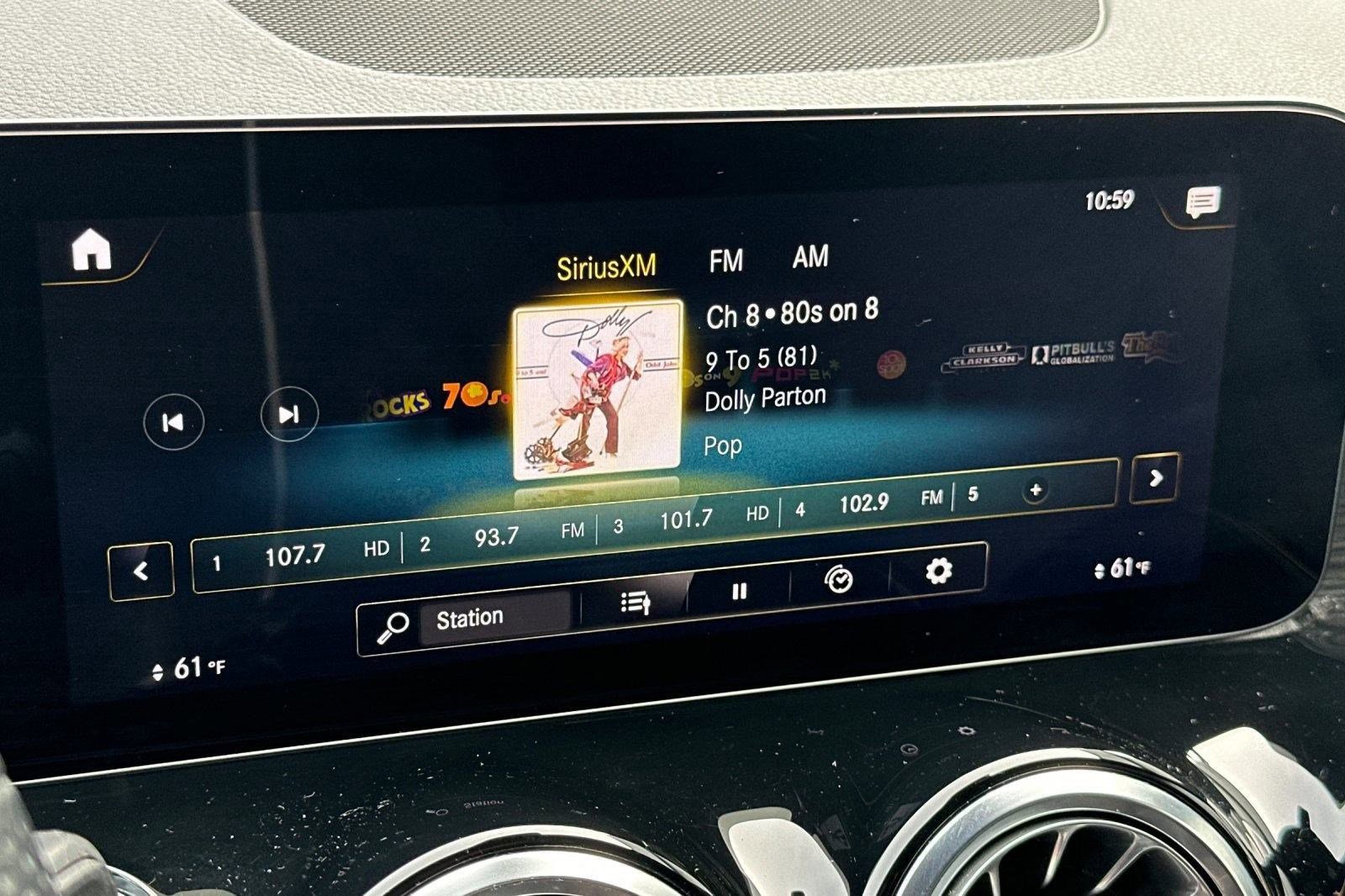 Certified 2023 Mercedes-Benz GLB 250 4MATIC image 24