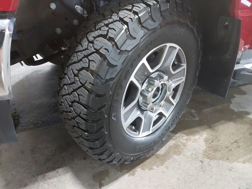 Used 2024 Ford F350 Lariat AWD/4WD image 33