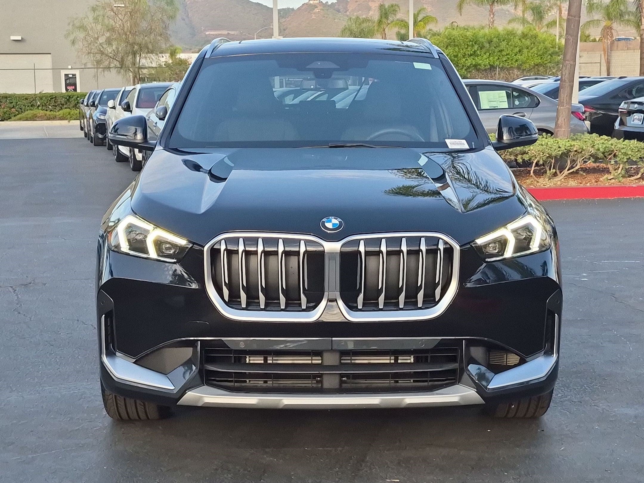 New 2026 BMW X1 xDrive28i w/ Convenience Package AWD/4WD image 3