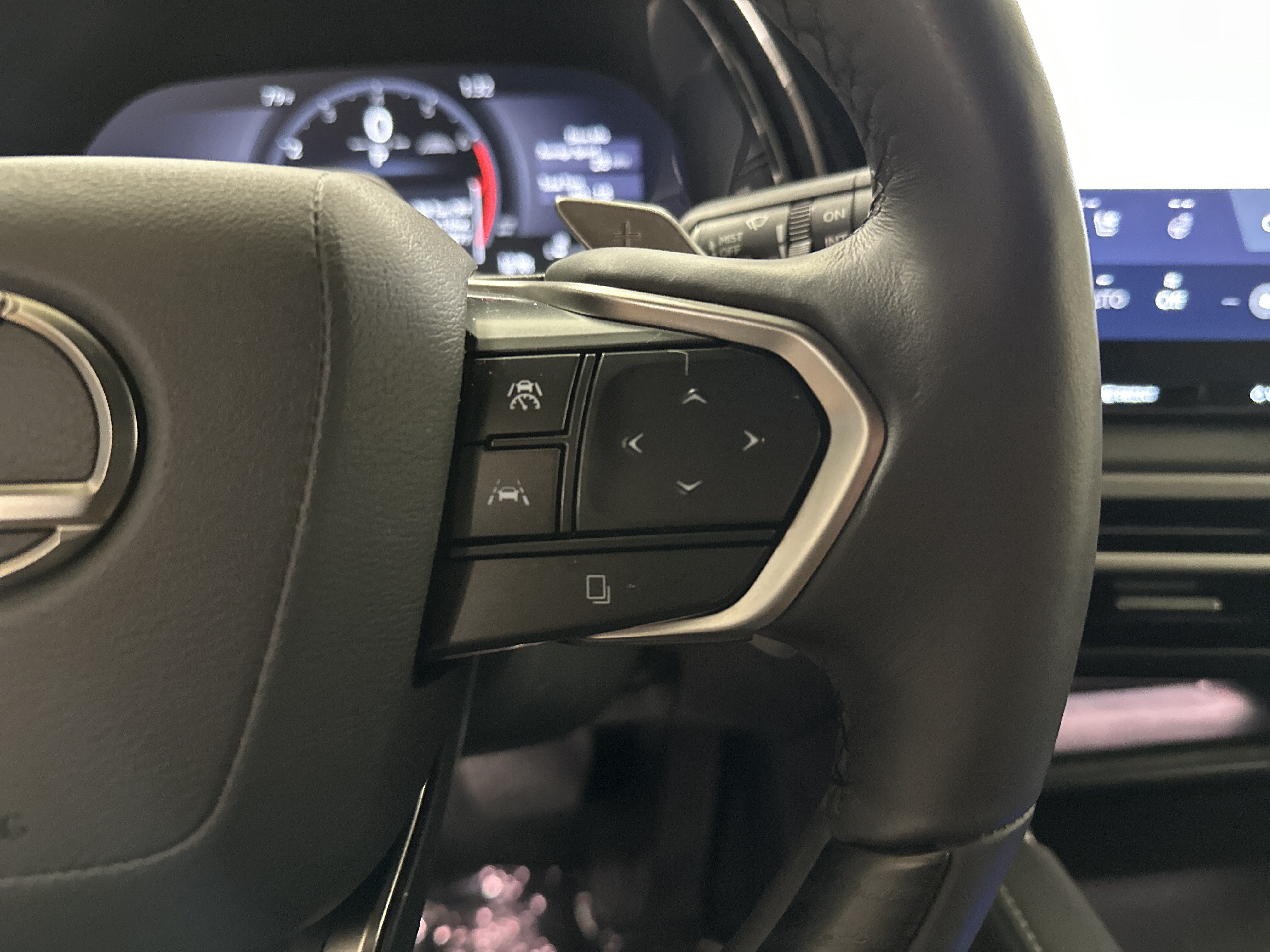 Certified 2025 Lexus RX 350 AWD w/ Convenience Package image 21