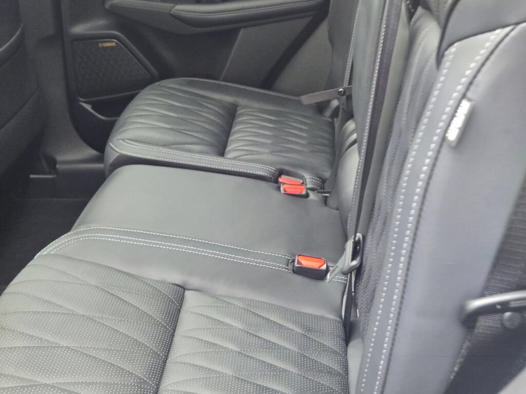 New 2026 Mitsubishi Outlander SEL Black Edition AWD/4WD image 14
