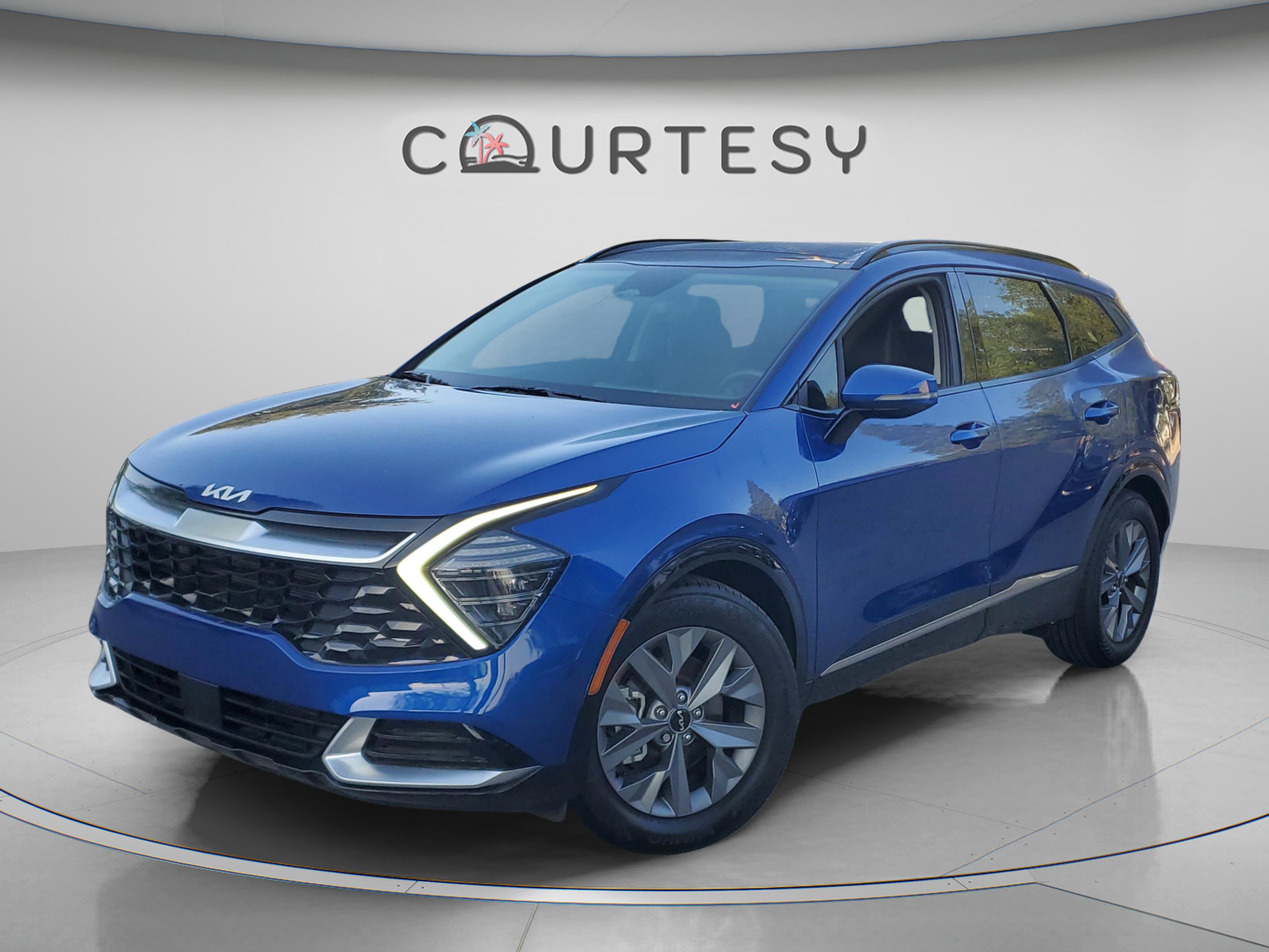 Used 2025 Kia Sportage SX image 1