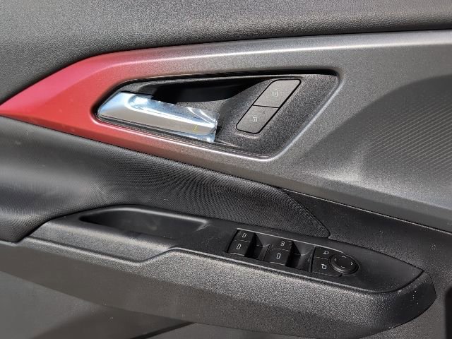 New 2026 Chevrolet Equinox EV RS FWD image 16