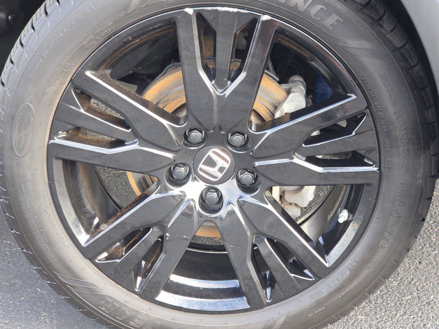 Used 2021 Honda Pilot Black Edition image 11