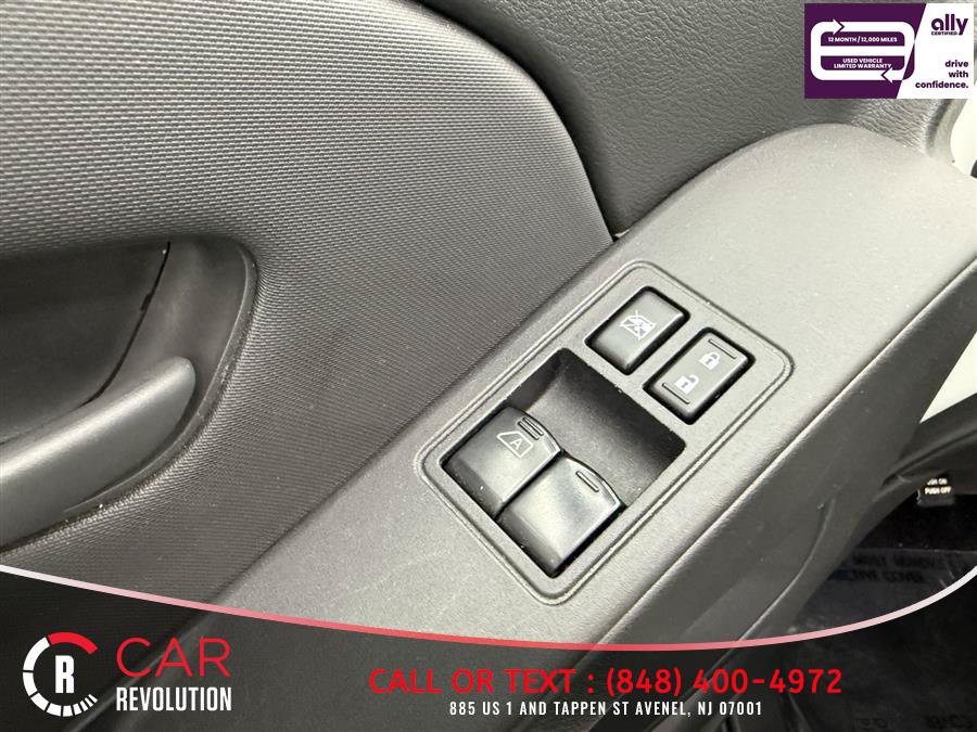 Used 2024 Nissan Frontier S w/ S Utility Package RWD image 24