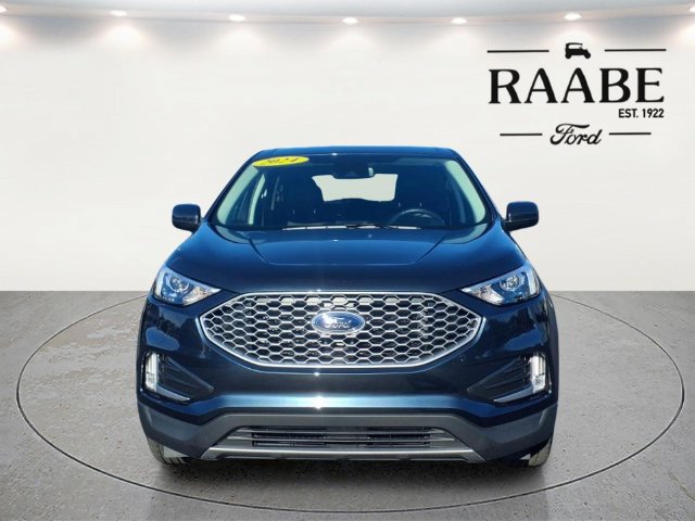 Used 2024 Ford Edge SEL w/ Convenience Package AWD/4WD image 2