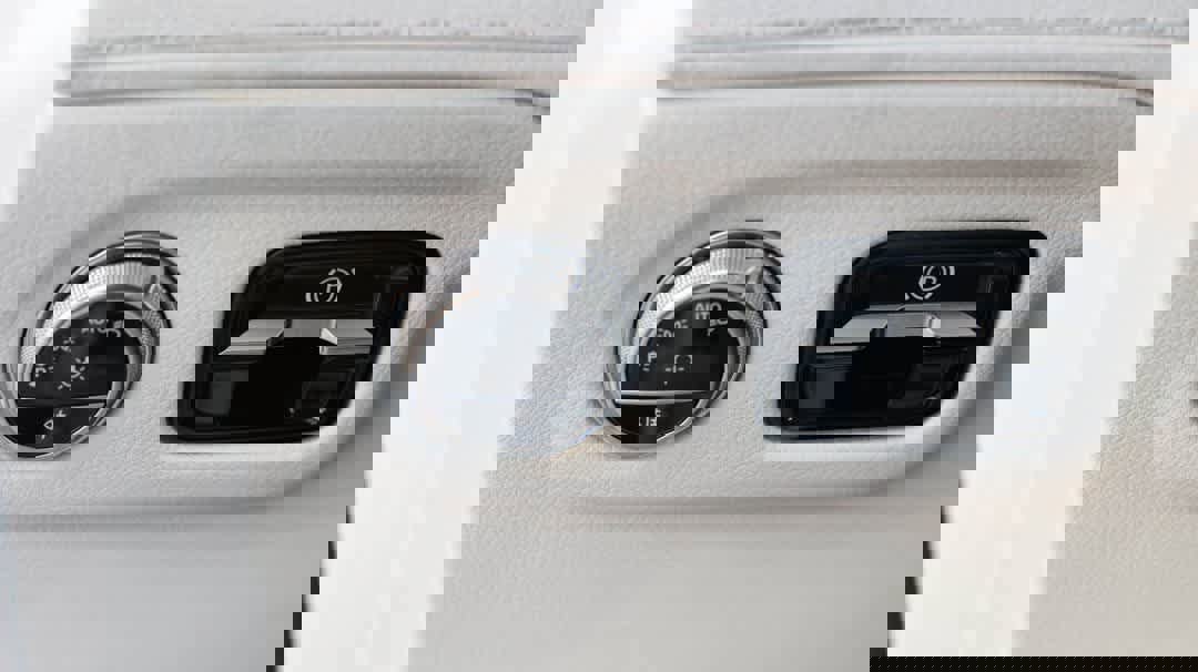 Certified 2023 Mercedes-Benz EQS 580 4MATIC SUV image 35