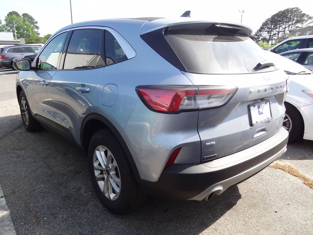 Certified 2022 Ford Escape SE AWD/4WD image 3