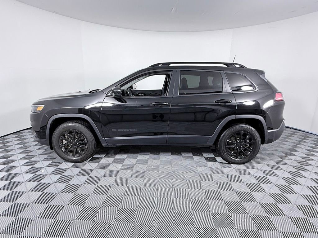 Used 2023 Jeep Cherokee Altitude Lux image 7