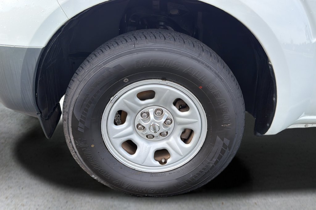 Used 2014 Nissan Frontier S w/ S Preferred Package RWD image 9
