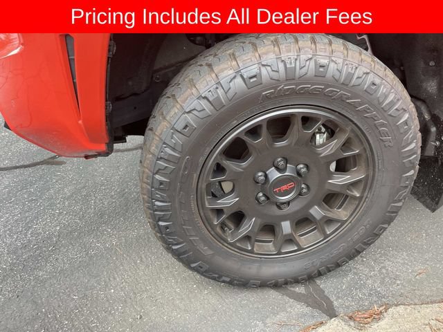 Used 2024 Toyota Tacoma TRD Sport w/ TRD Sport Upgrade Package AWD/4WD video 2